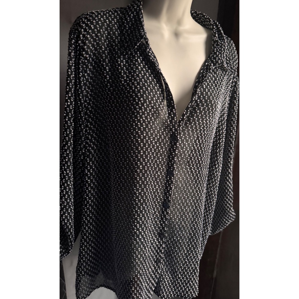 Easywear by Chicos Womens Size 3 Black White Clip Dot Sheer Button Front Blouse